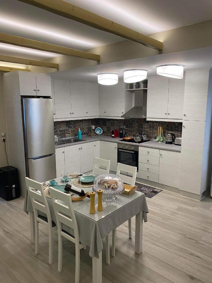 Holiday Center Karpathos Ngoại thất bức ảnh